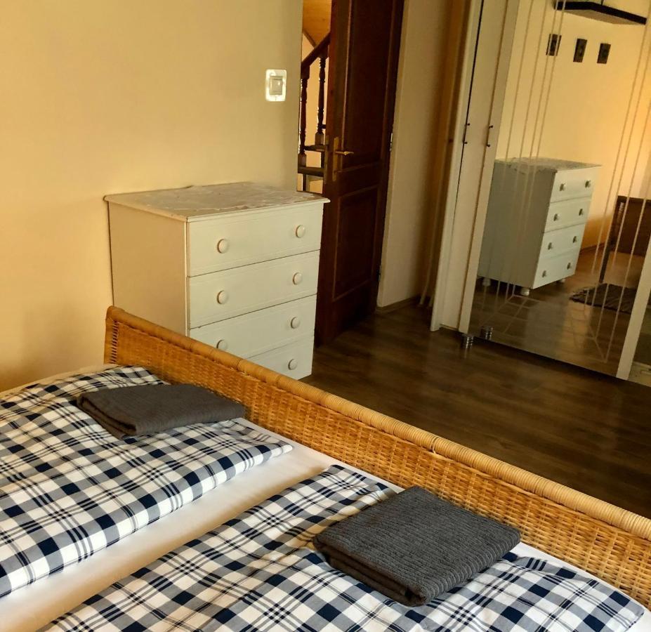 דירות Balatonalmádi Apartman 4. מראה חיצוני תמונה